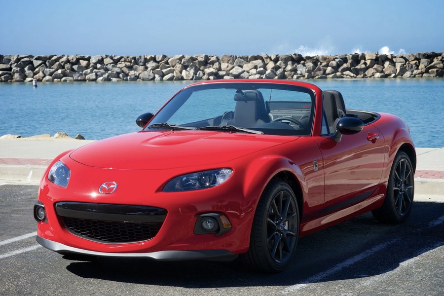 Mazda MX-5: A Legacy of Style, Performance, and Innovation