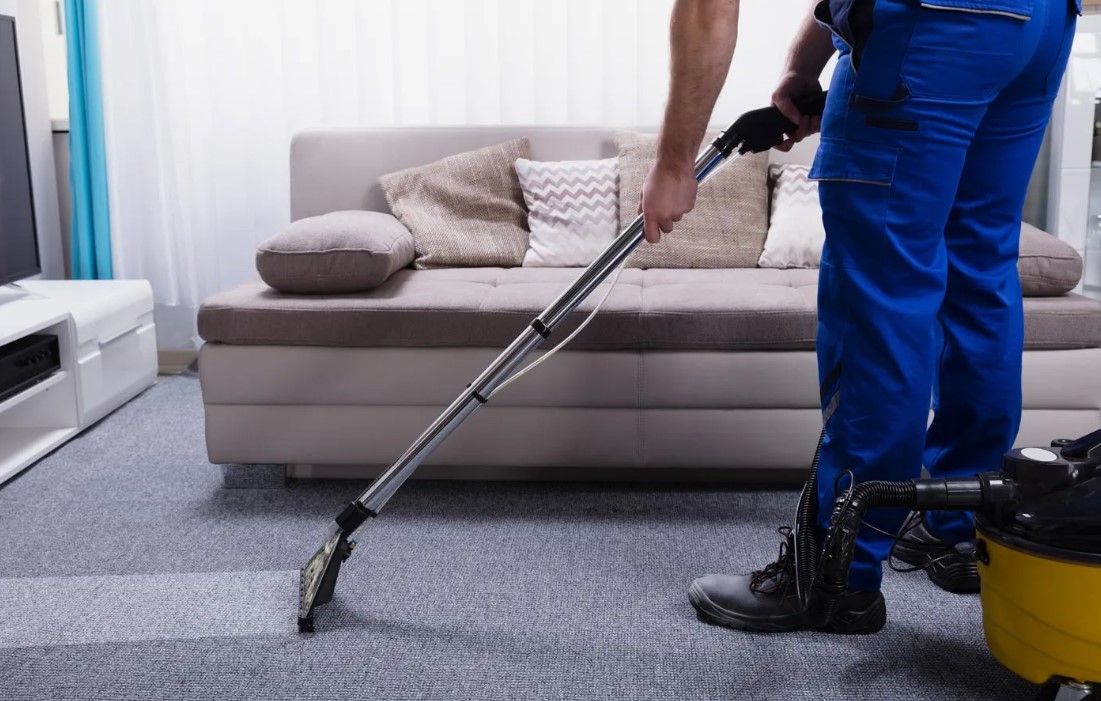 How Dubai’s Climate Affects Carpet Cleaning Needs and Equipment Efficiency